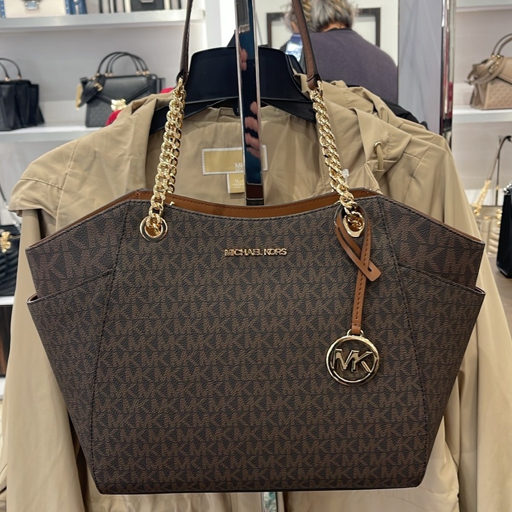MICHAEL KORS LG CHAIN SHLDR TOTE BROWN NWT - Picture 12 of 16